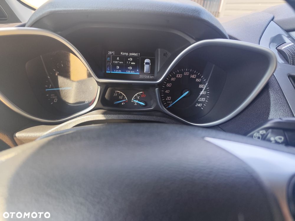 Ford Tourneo Connect 1.5 TDCi Titanium - 5
