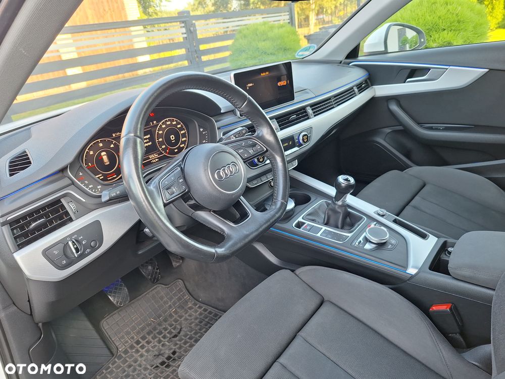 Audi A4 Avant 2.0 TDI DPF clean diesel S line Sportpaket - 7