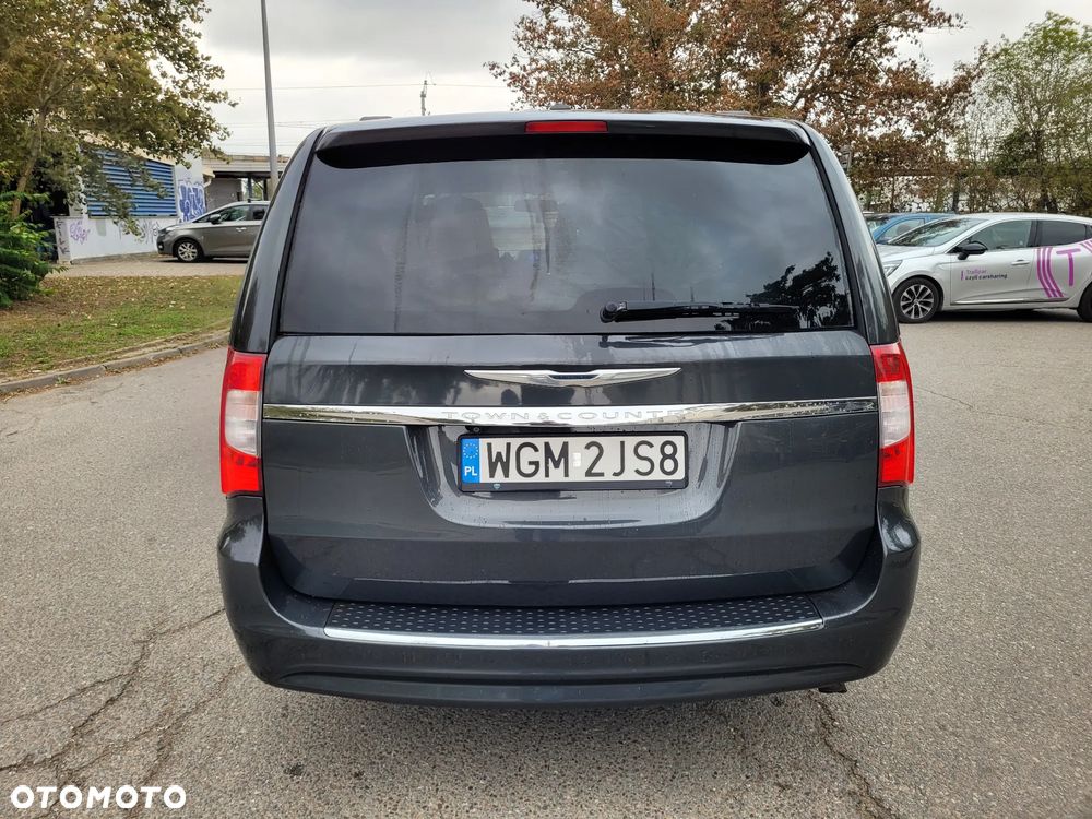 Chrysler Town & Country 3.6 Limited - 5