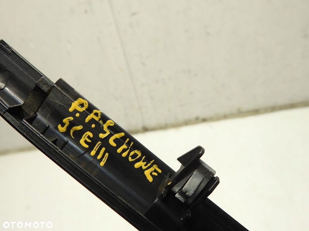 LISTWA DEKOR KONSOLI PRAWY RENAULT SCENIC III 684120014R - 2