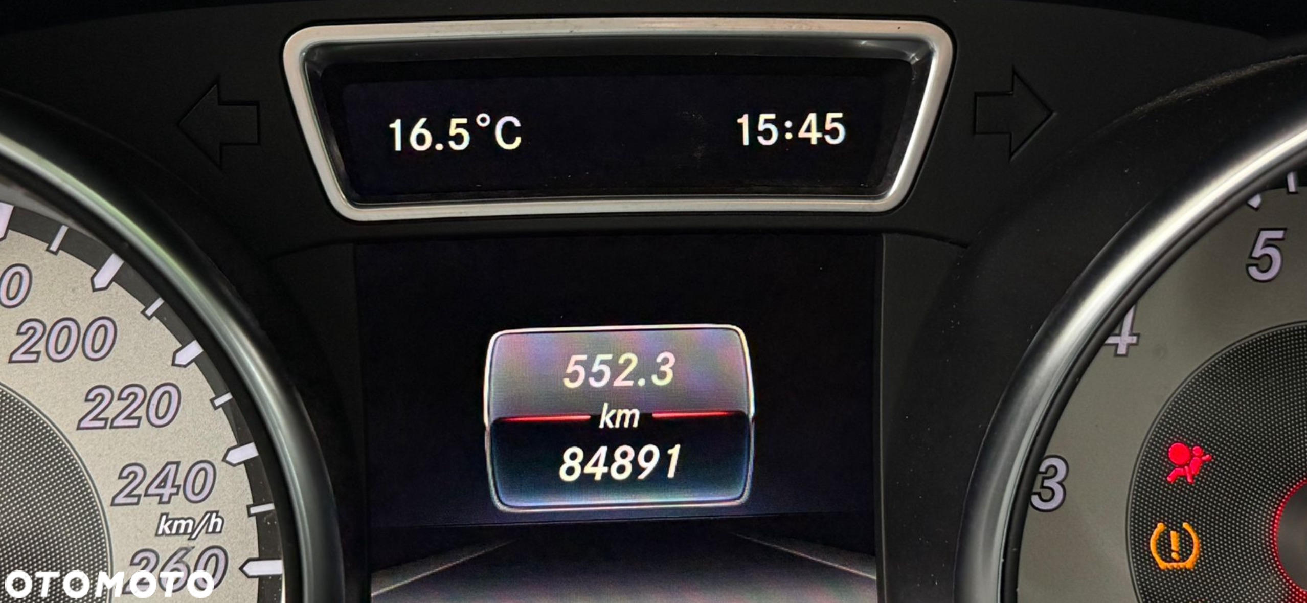 Mercedes-Benz GLA 200 7G-DCT Activity Edition - 31