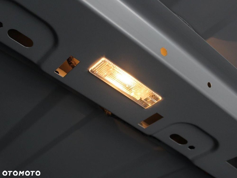 Volkswagen Caddy - 22