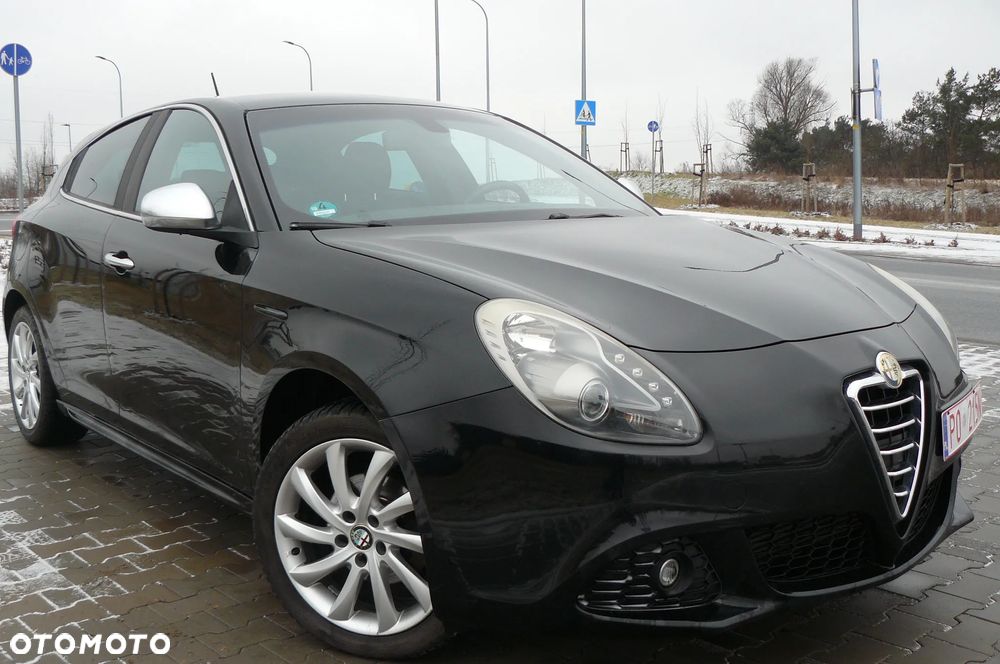 Alfa Romeo Giulietta - 2