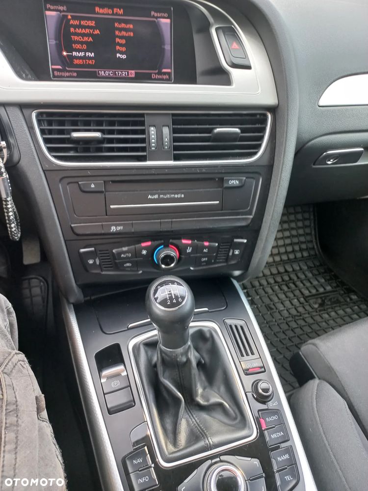 Audi A4 Avant 2.0 TDI - 20