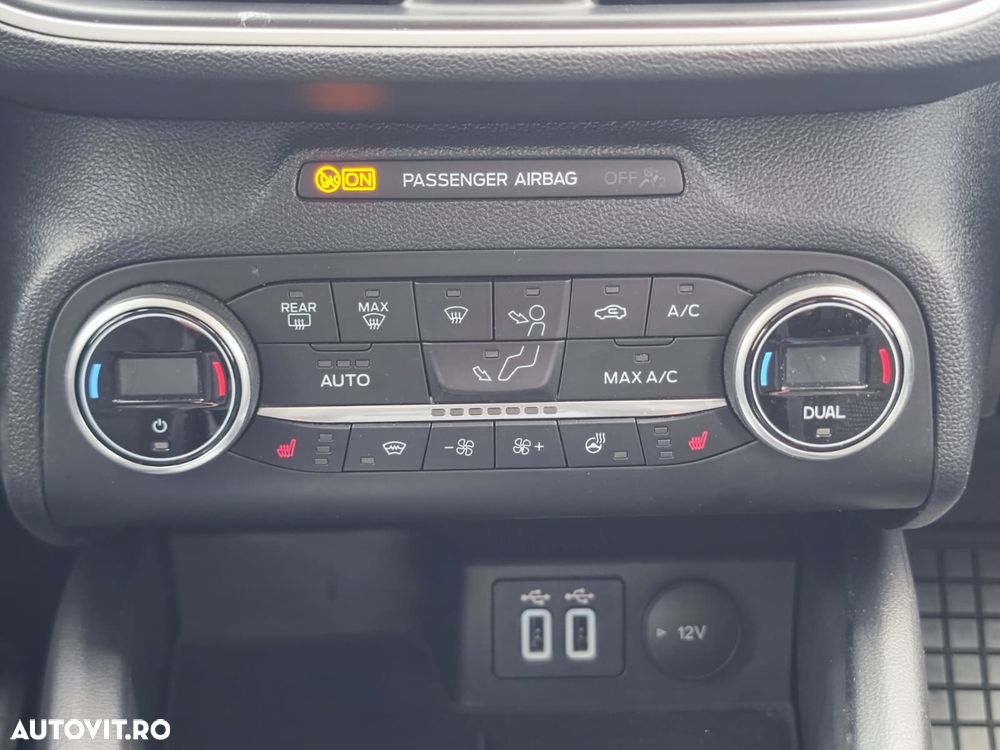 Ford Focus 1.0 EcoBoost Connected - 21