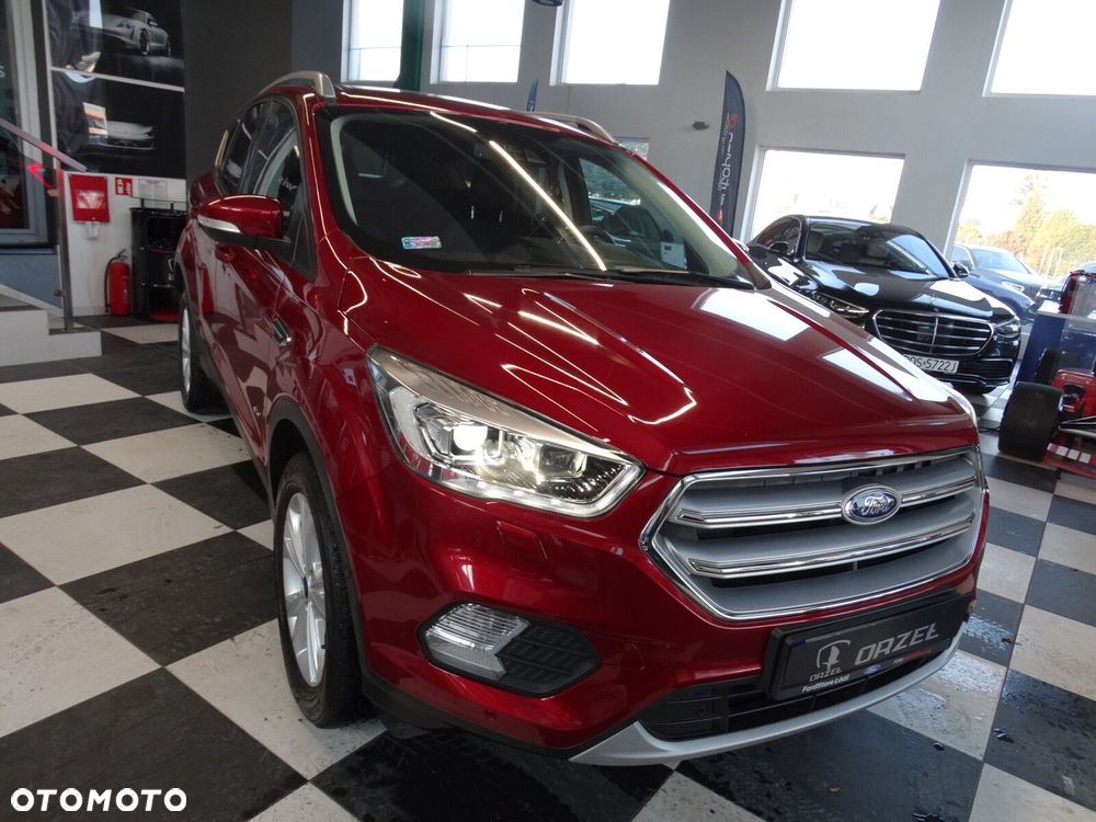 Ford Kuga - 12