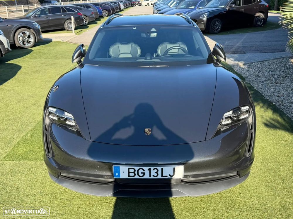 Porsche Taycan Sport Turismo Standard - 11