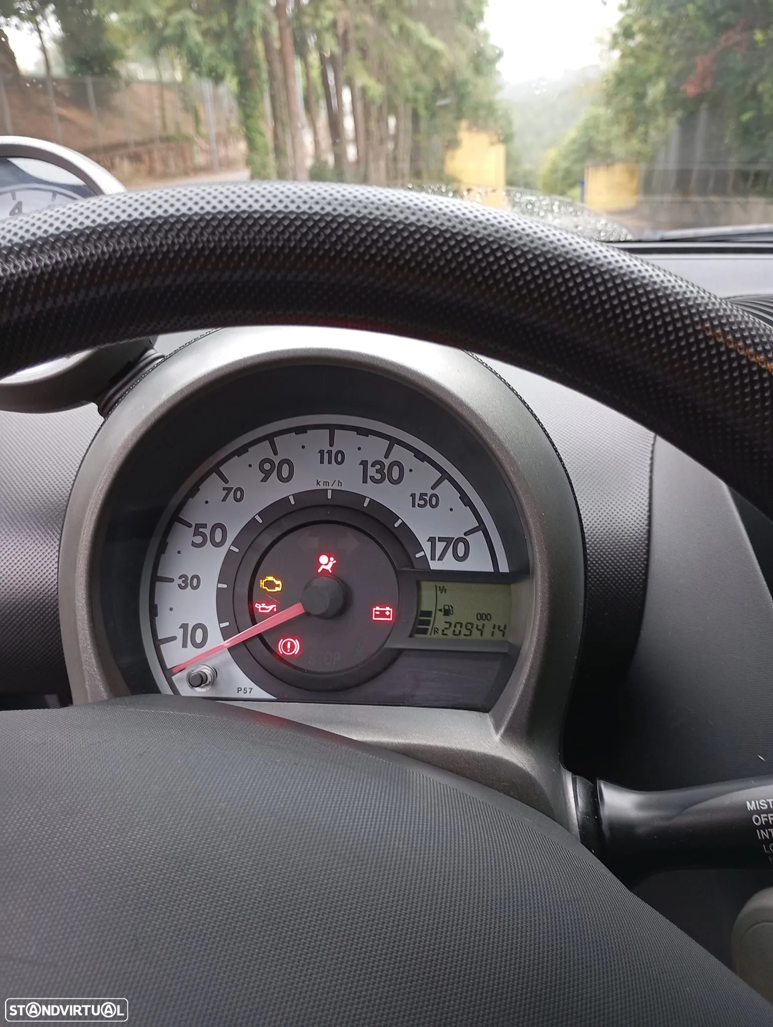 Peugeot 107 1.0 Urban - 9