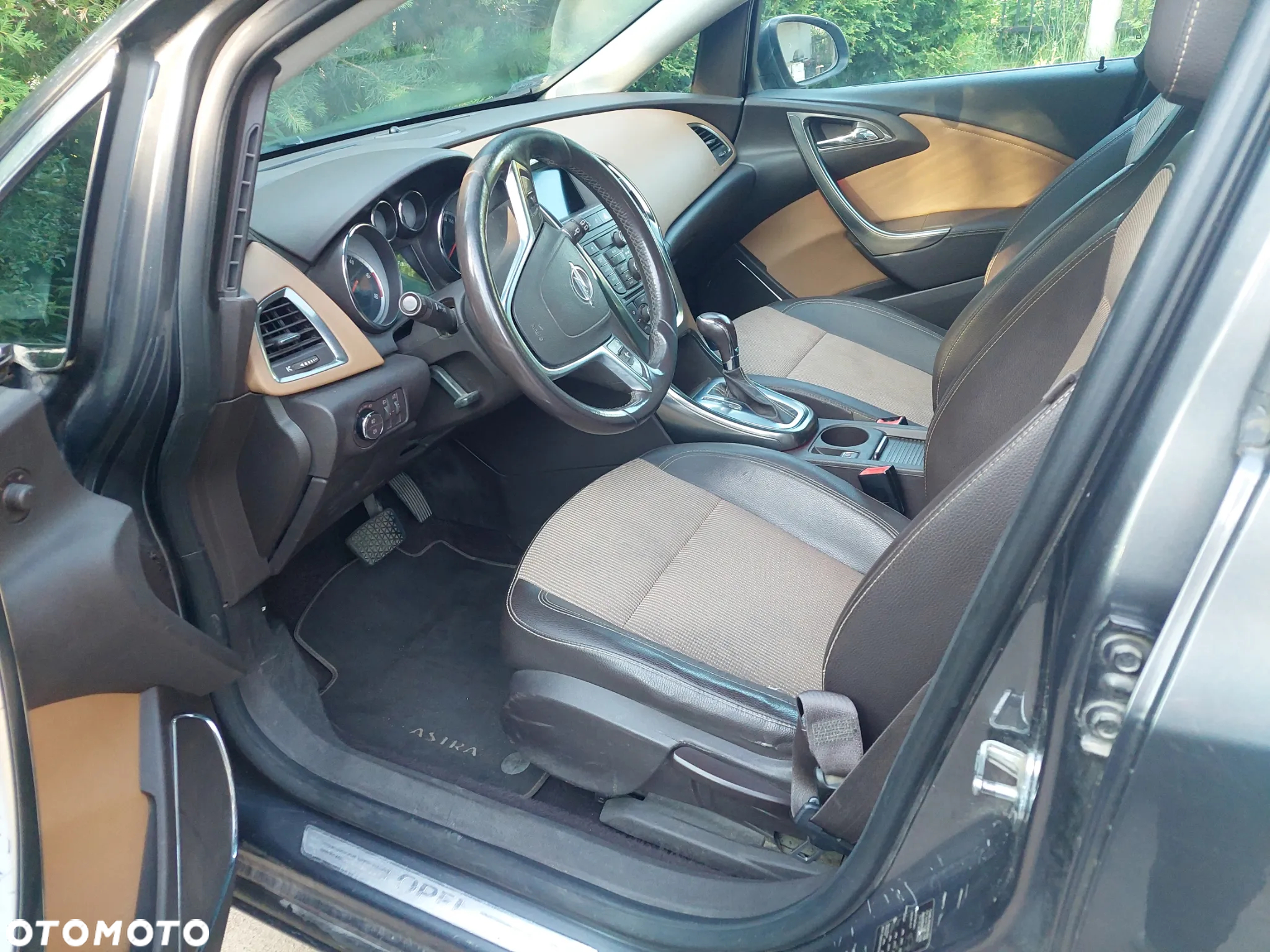 Opel Astra IV 2.0 CDTI Cosmo - 13