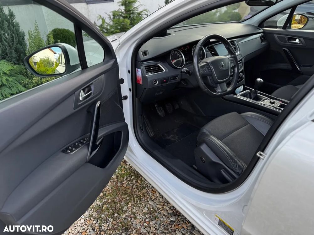 Peugeot 508 1.6 THP Allure - 19