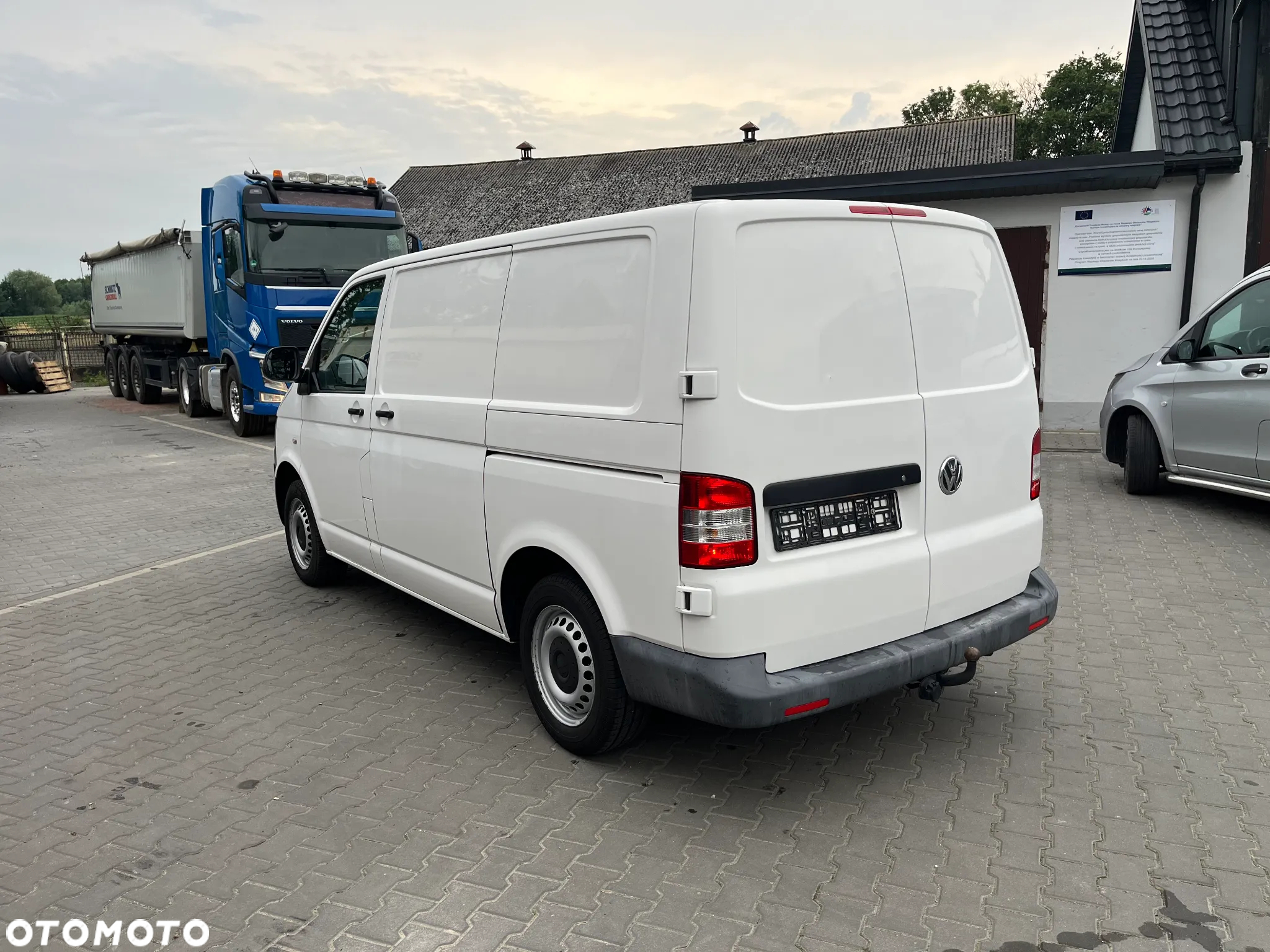 Volkswagen Transporter - 5