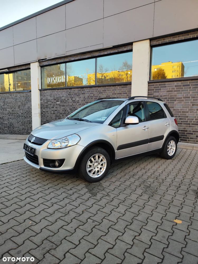 Suzuki SX4 1.6 VVT 4x4 Comfort - 2