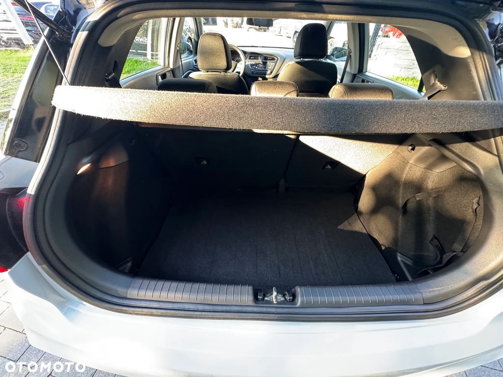 Hyundai i20 - 37