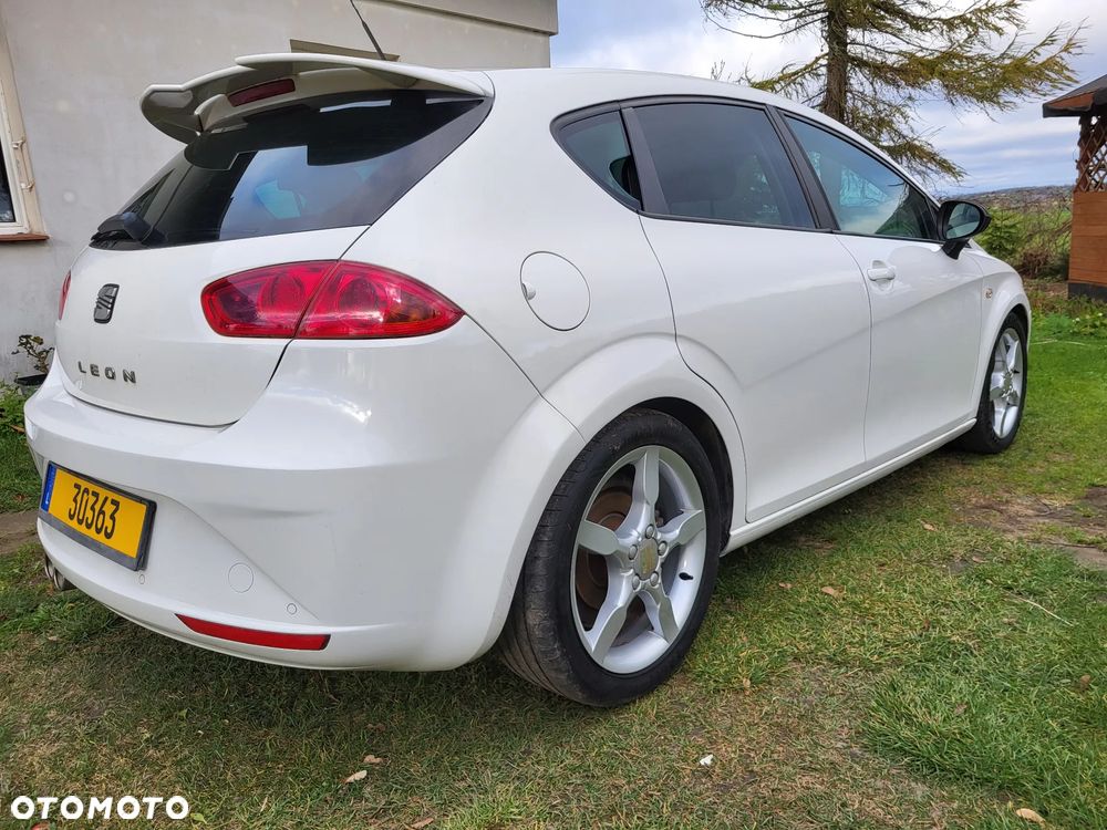 Seat Leon 1.6 TDI DPF Ecomotive Sport - 4