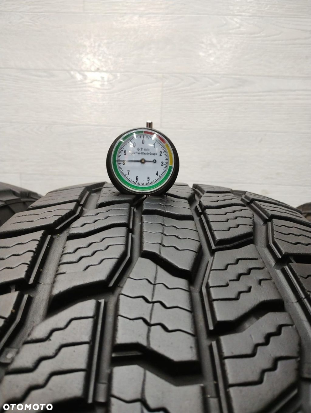 Opony całoroczne Cooper Discoverer A/T 3 255/70R18 113 T - 3
