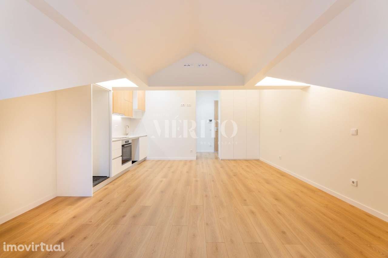 Apartamento T0  em prédio renovado na zona histórica de Braga - Grande imagem: 4/9