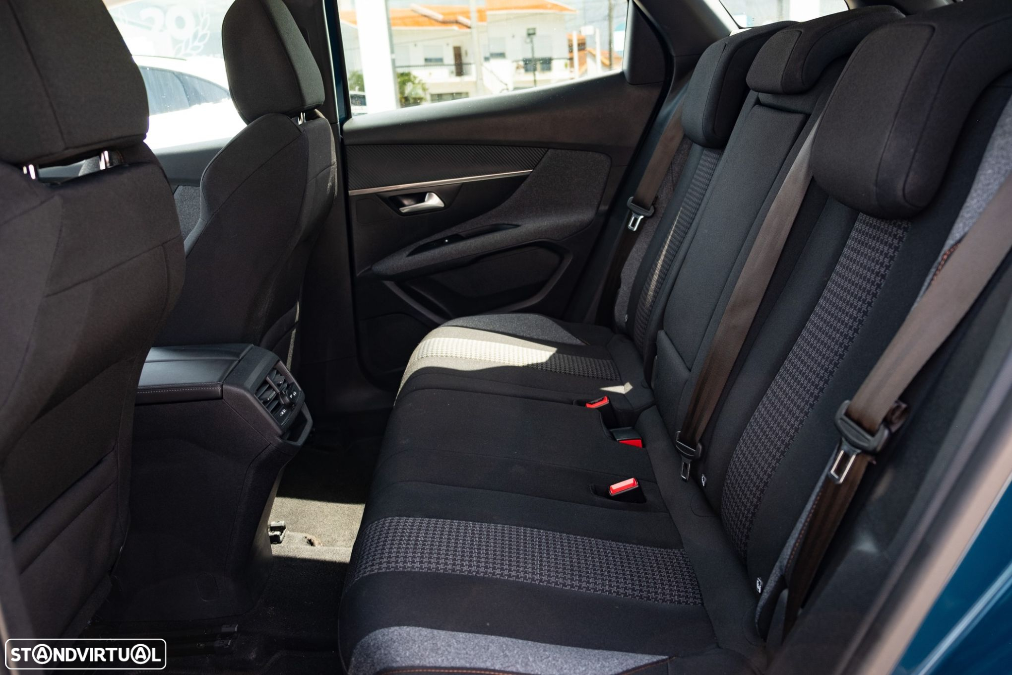 Peugeot 3008 1.5 BlueHDi Active - 37