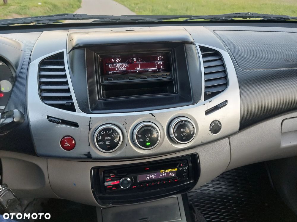 Mitsubishi L200 2.5 DID DC Invite AC - 15