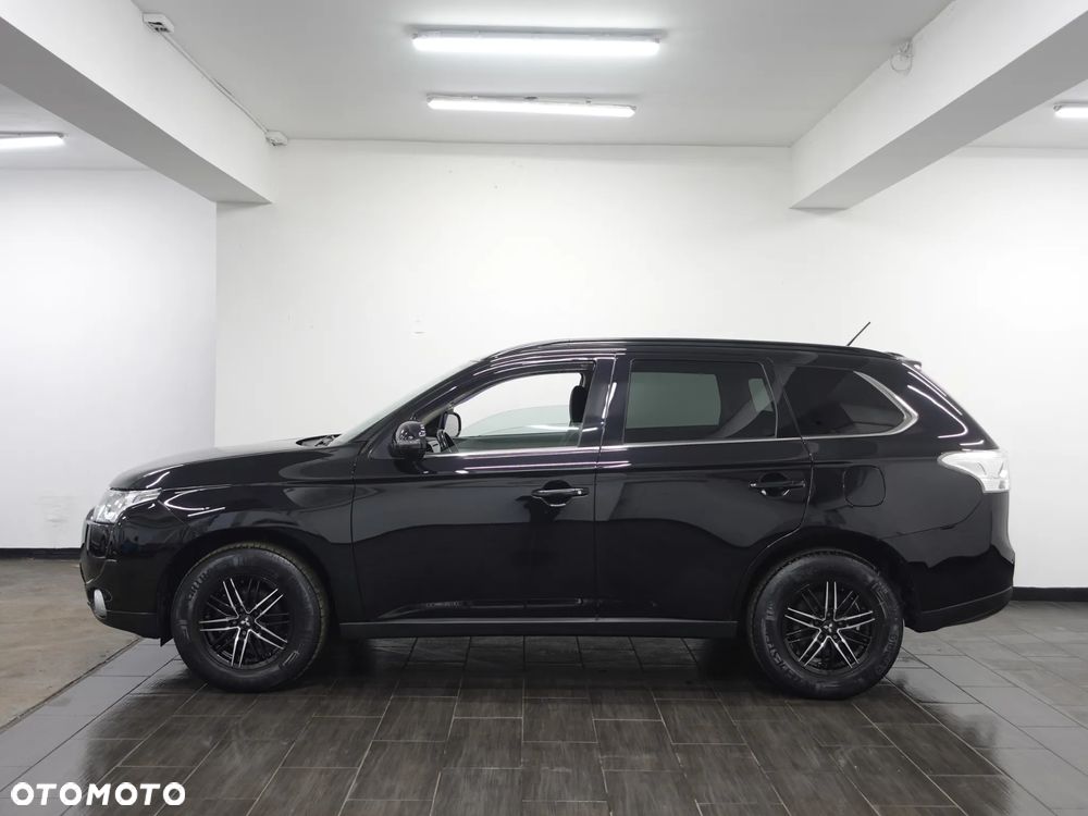 Mitsubishi Outlander 2.2 DI-D 4WD Invite - 5