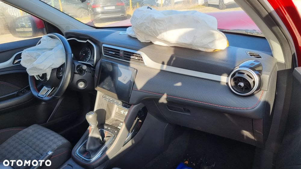 MG ZS ICE 1.5 VTI-tech Comfort - 19