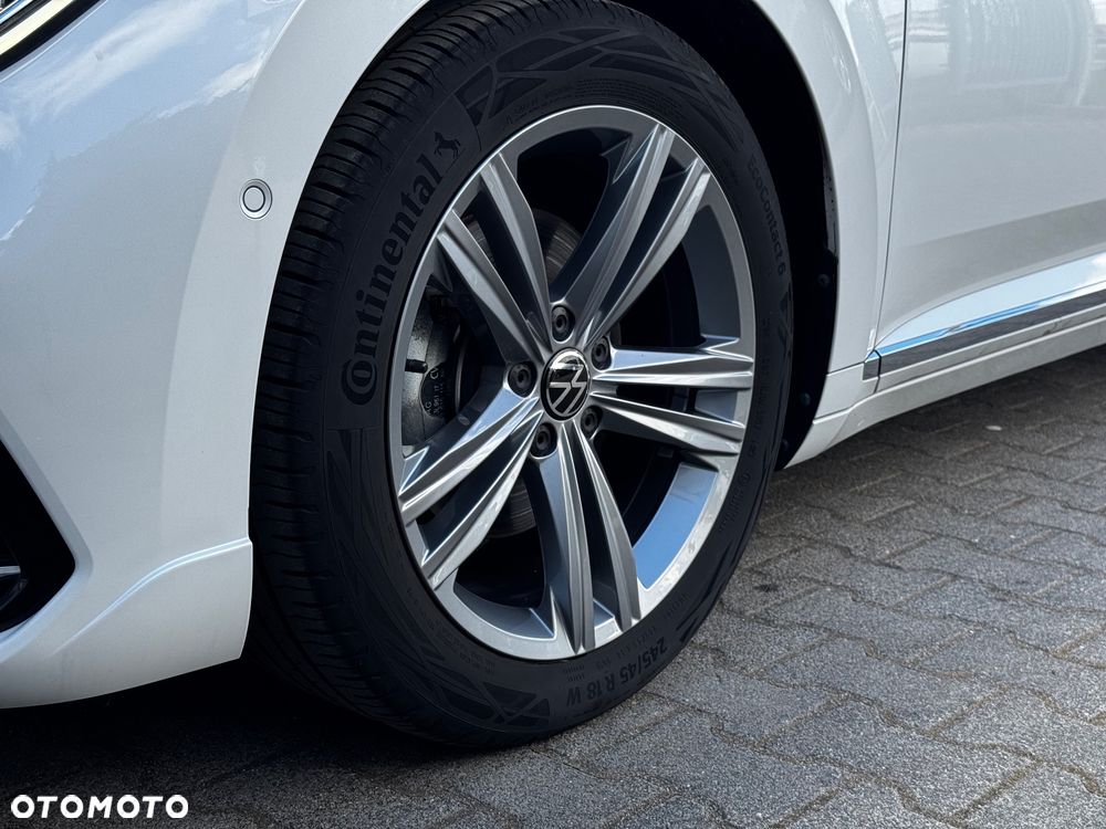 Volkswagen Arteon Shooting Brake 2.0 TDI SCR 4Motion DSG R-Line - 31