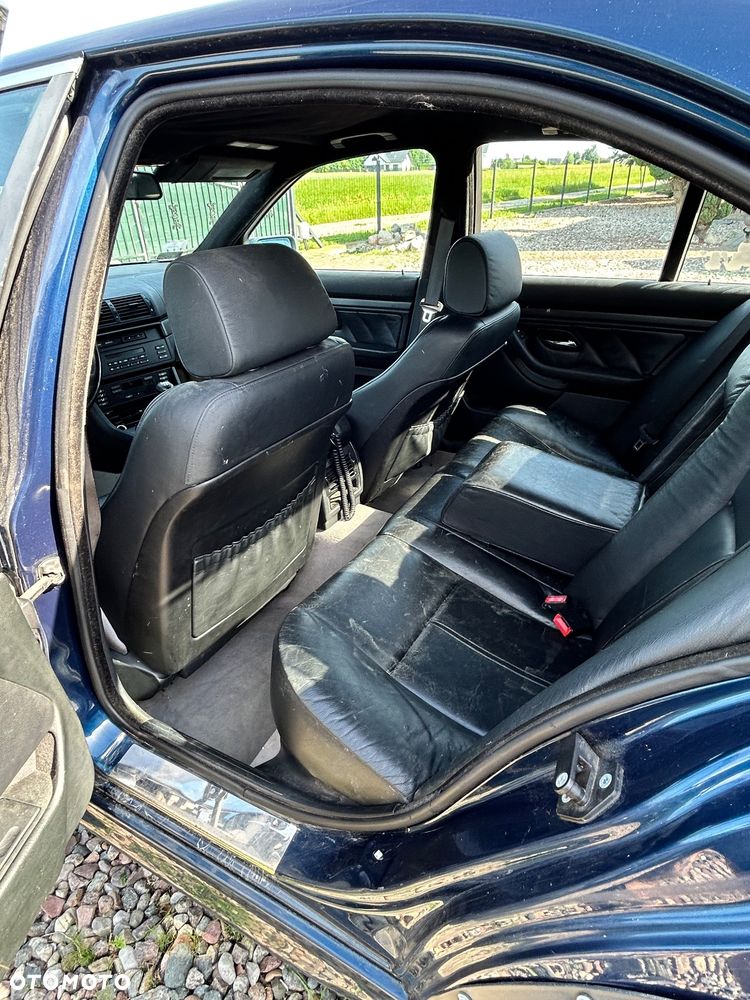 BMW Seria 5 - 13