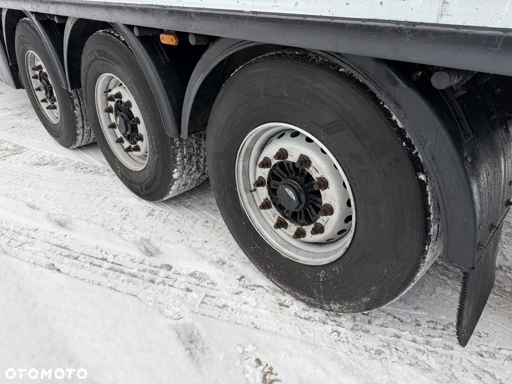 Knapen Ruchoma podłoga 92m3 2018 rok Podłoga 8 mm - 9