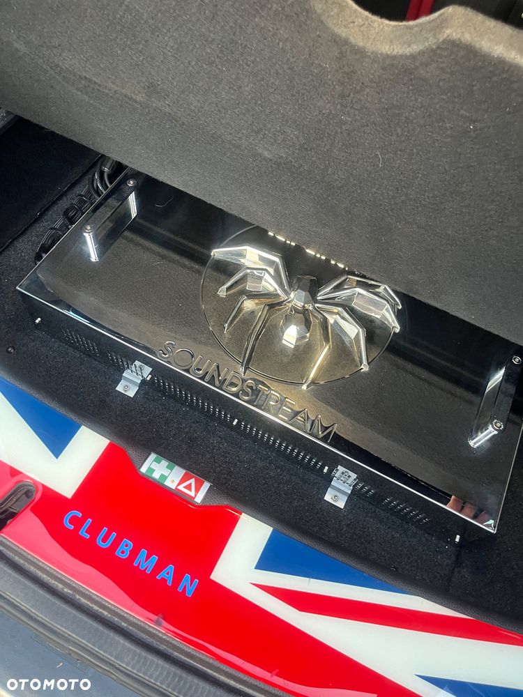 MINI Clubman Cooper JCW - 16