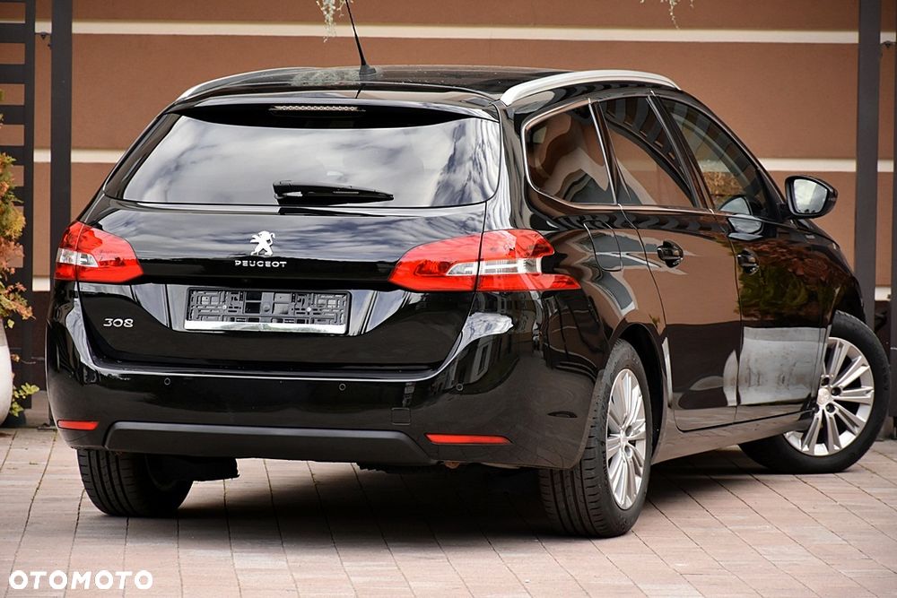 Peugeot 308 BlueHDi 130 EAT8 Stop & Start Allure - 4