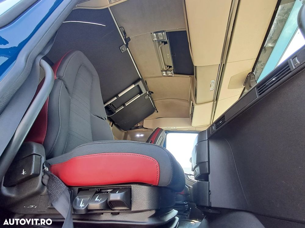 Volvo FH 460 GLOBETROTTER AUTOMAT EURO 6 MEGA - 30