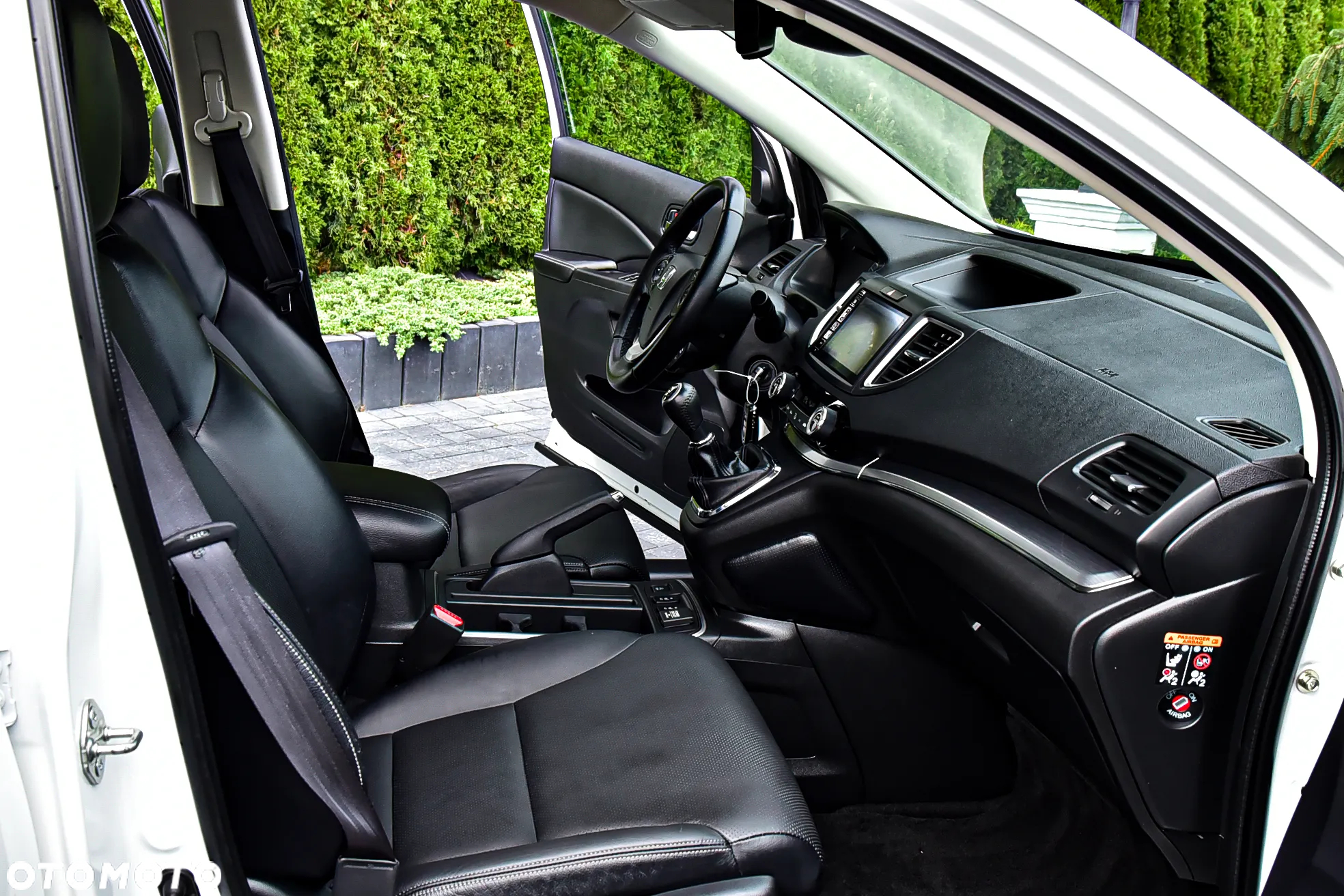 Honda CR-V 2.0i-VTEC 4WD Executive - 17