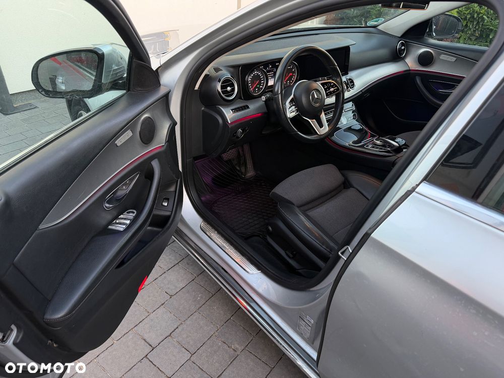 Mercedes-Benz Klasa E 220 d 9G-TRONIC Avantgarde - 7