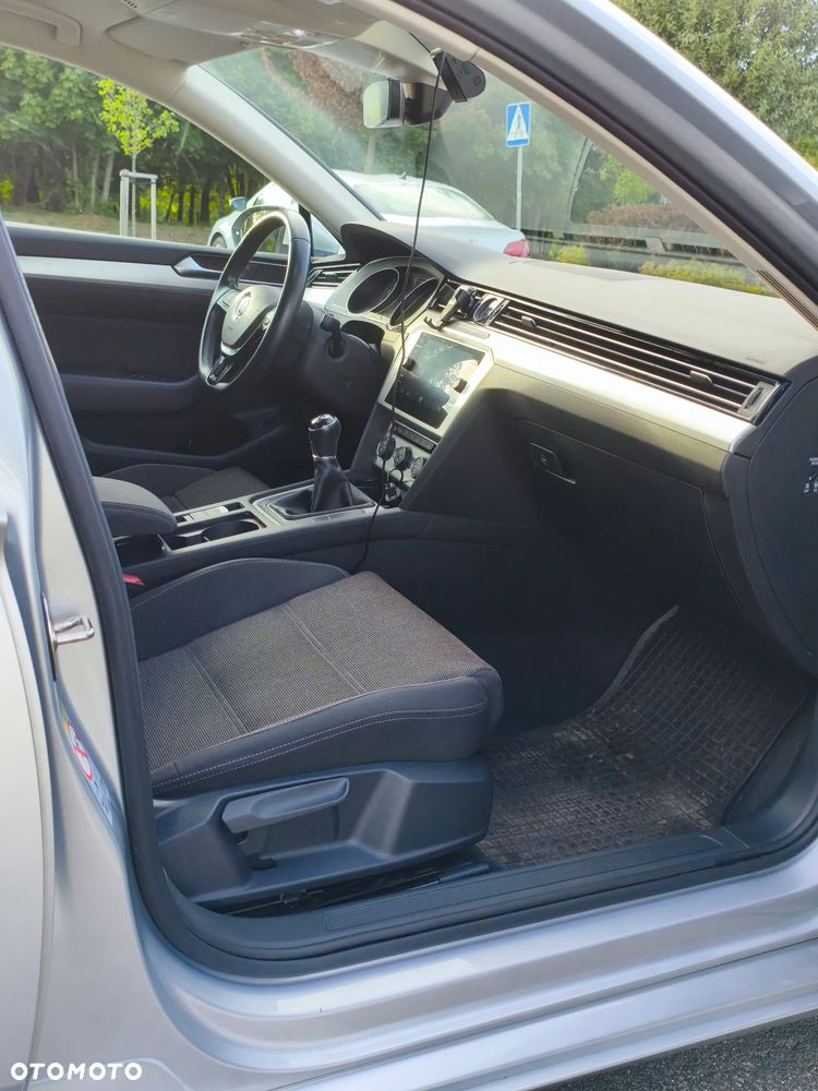 Volkswagen Passat 1.4 TSI BMT ACT Comfortline - 12