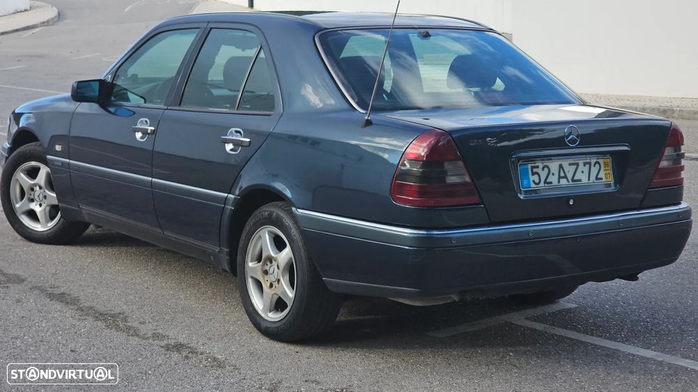 Mercedes-Benz C 220 D Elegance - 5
