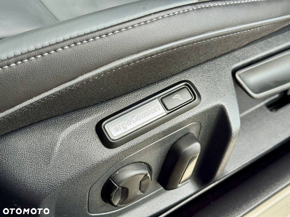 Volkswagen Arteon 2.0 TSI 4Motion Elegance DSG - 35