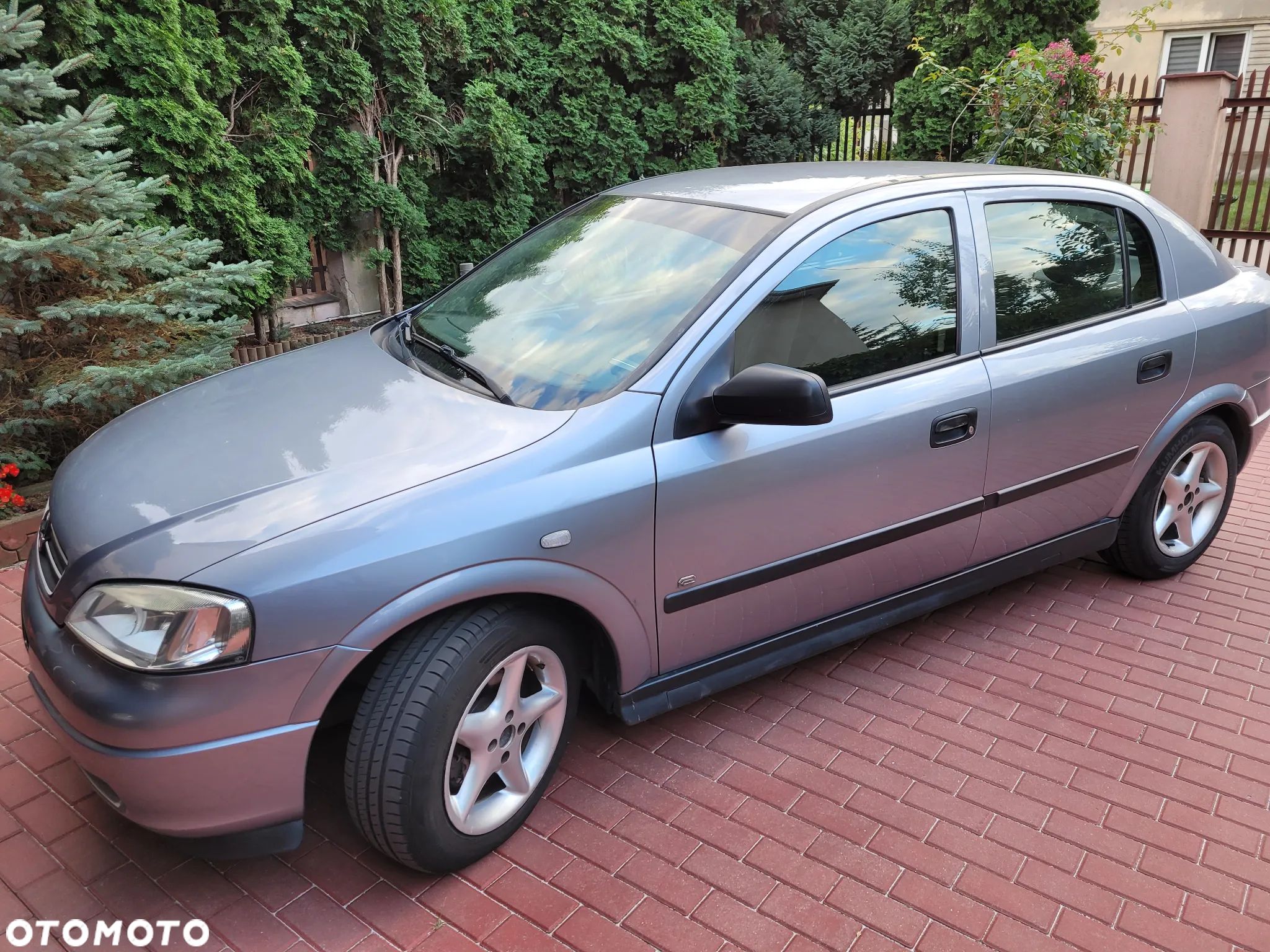 Opel Astra - 1