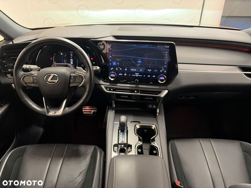 Lexus RX - 4