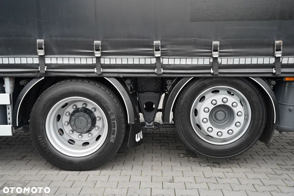 DAF XF 480 / FIRANKA 7,7 M / SSC / 6X2 / KLIMA POSTOJOWA / OŚ PODNOSZONA / - 19