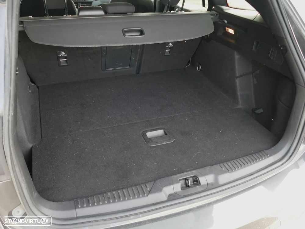 Ford Focus SW 1.5 TDCi EcoBlue ST-Line - 9