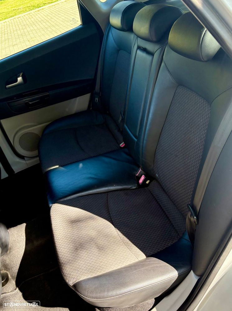 Kia Ceed SW 1.6 CRDi EX - 7