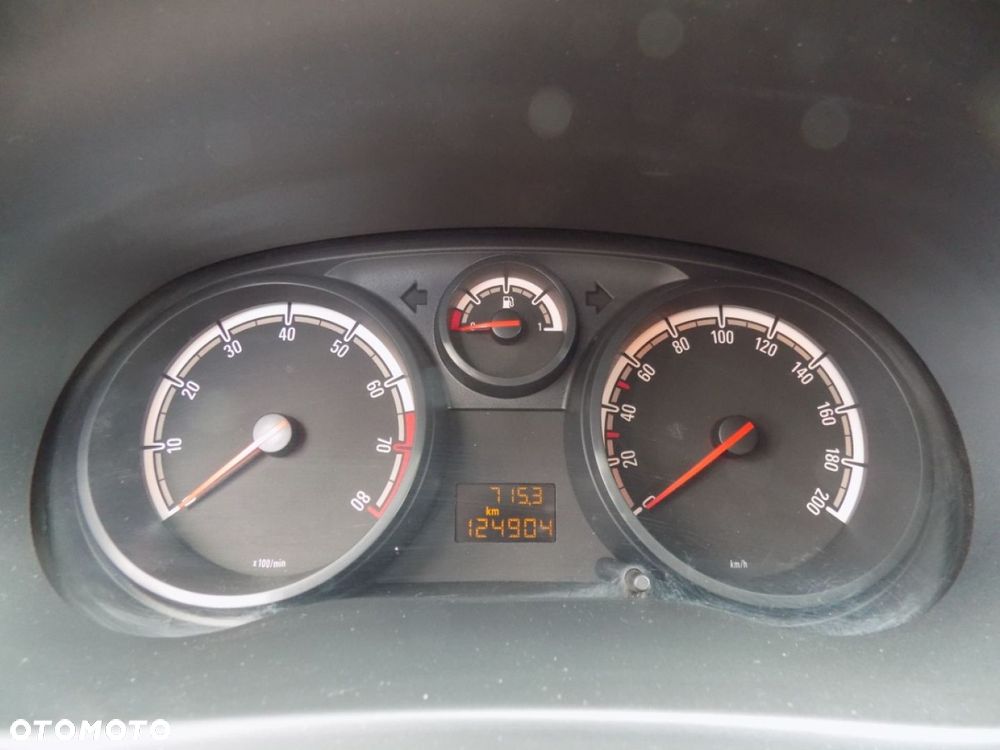 Opel Corsa - 10