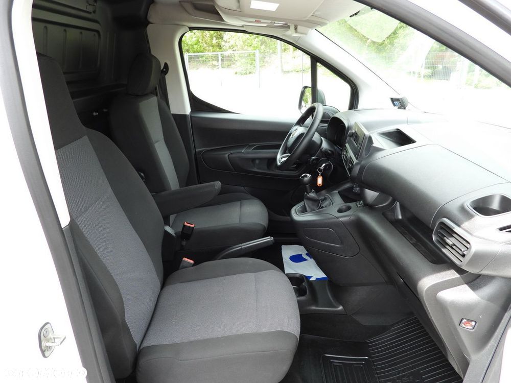 Toyota PROACE CITY  FURGON CHŁODNIA  -15*C ZASILANIE 230V TEMPOMAT KLIMATYZACJA  100KM - 39