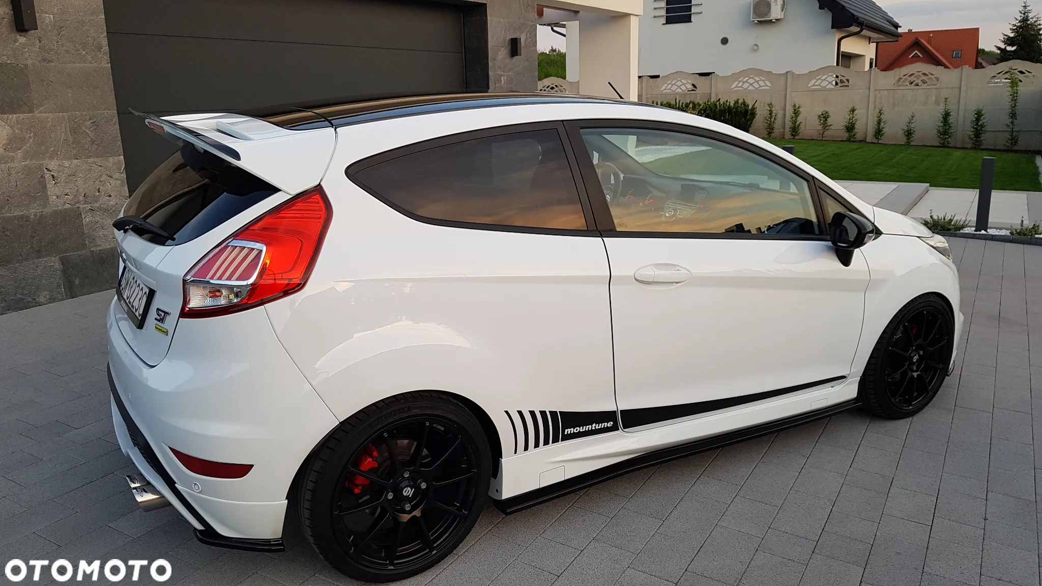 Ford Fiesta ST200 - 12