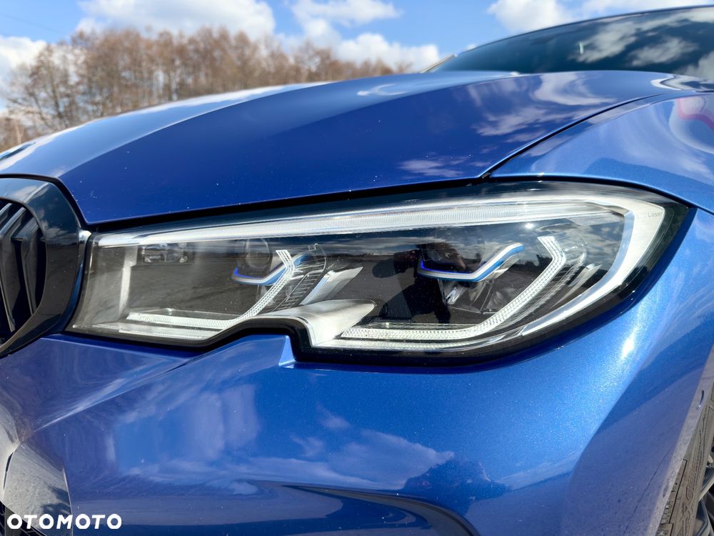 BMW Seria 3 330i M Sport sport - 10