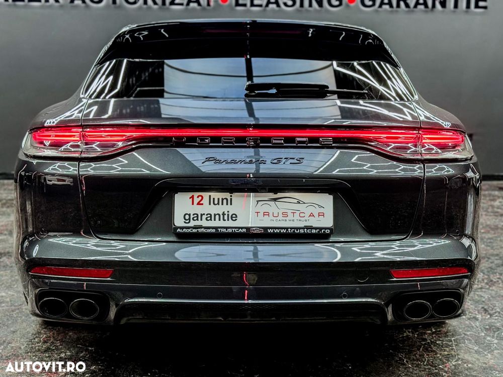 Porsche Panamera GTS - 18