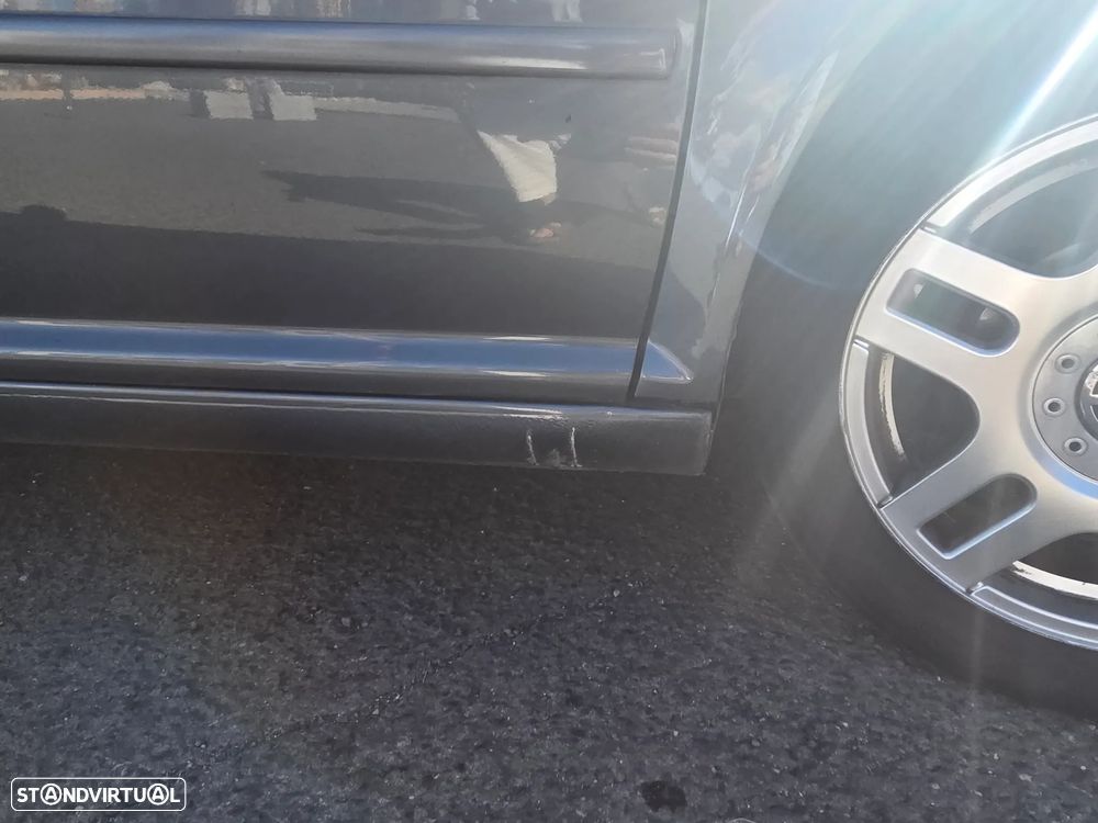 VW Golf 1.4i Confortline JE+AC - 14