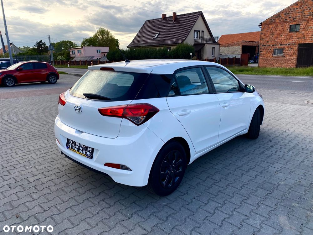 Hyundai i20 - 5