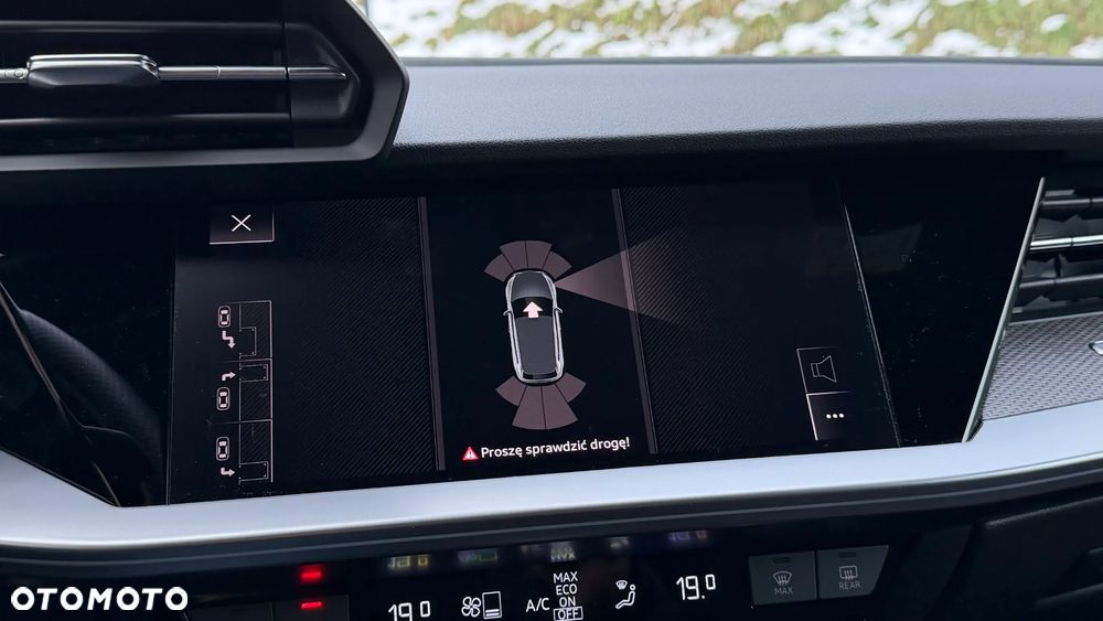 Audi RS3 Sportback - 28