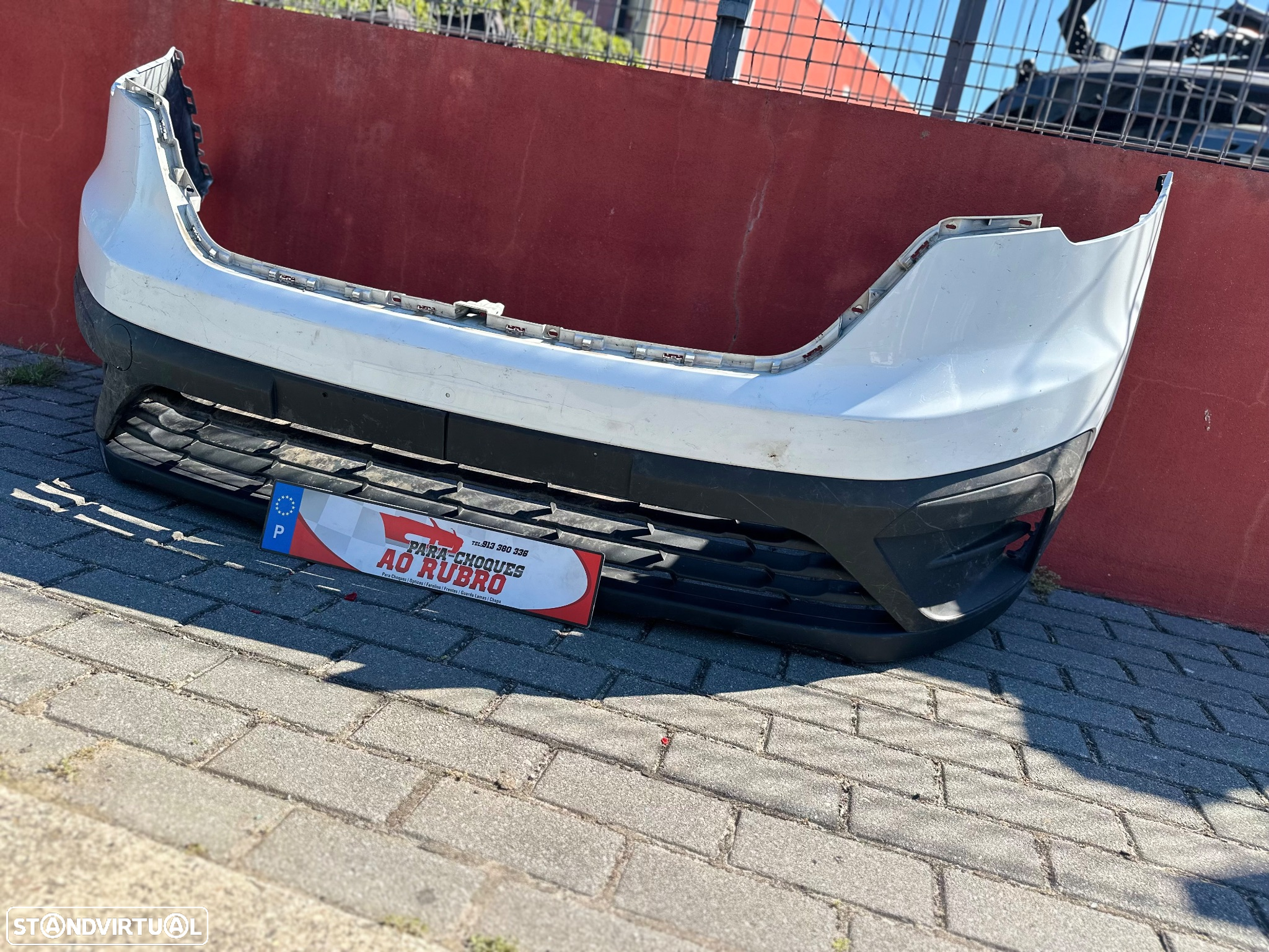Parachoque renault trafic 2022 - 3