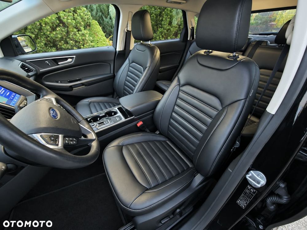 Ford Edge - 16